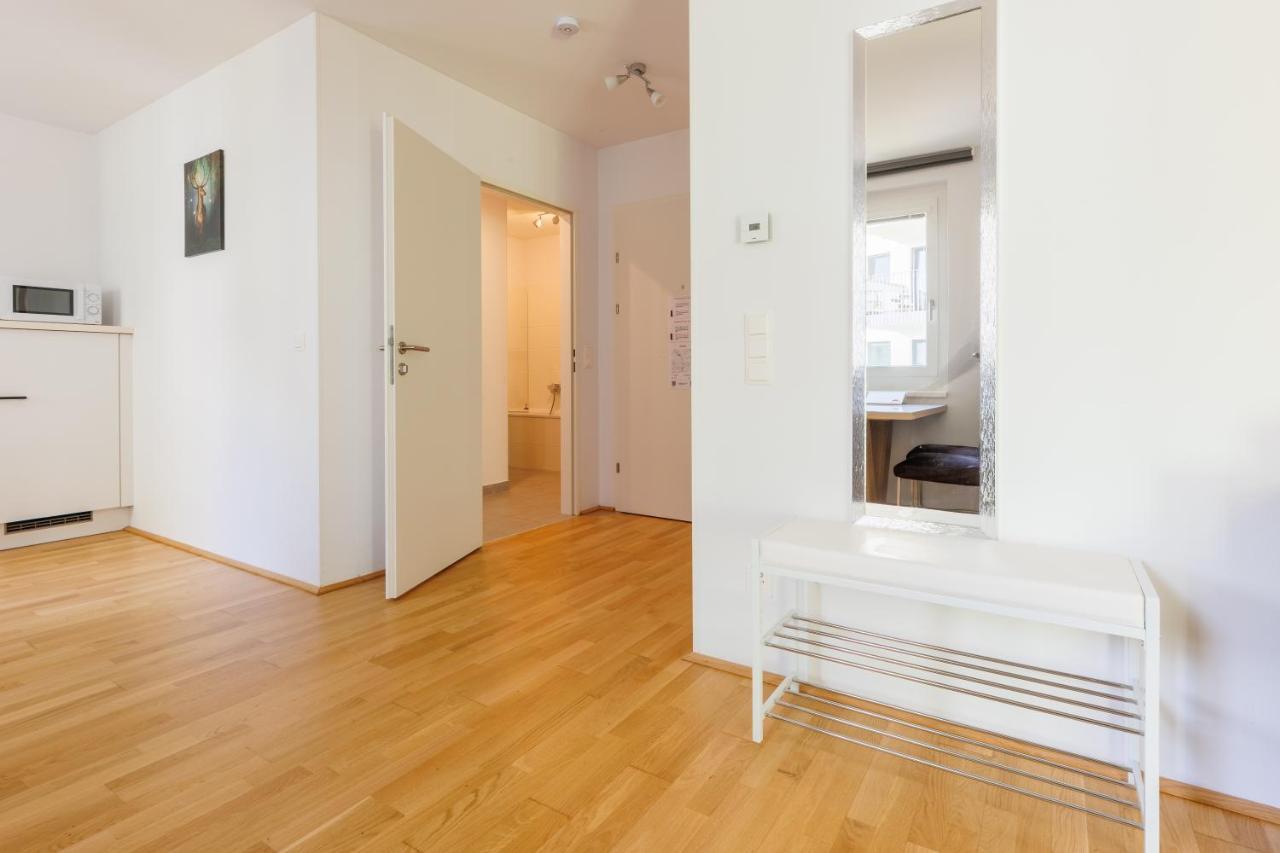 Home In Vienna By Oberlaa Therme - 15 Min To The City Center Buitenkant foto